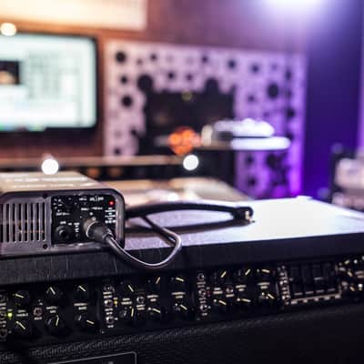 Two Notes Torpedo Captor (8ohm) | Compact Analog Reactive Load Box, Attenuator & Amp DI image 4