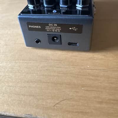 Boss IR-2 Amp & Cabinet 2023 - Present Grey image 2