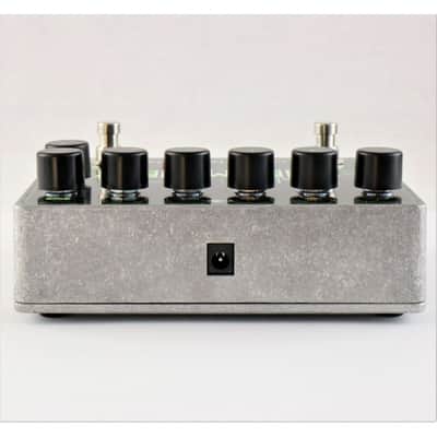 ELECTRO HARMONIX DELUXE BASS BIG MUFF image 4