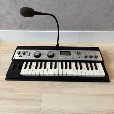Korg MicroKORG XL 37-Key Synthesizer/Vocoder 2010s - Black