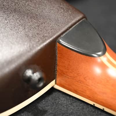 Ovation USA 1869 Custom Legend roundback acoustic-electric guitar image 18