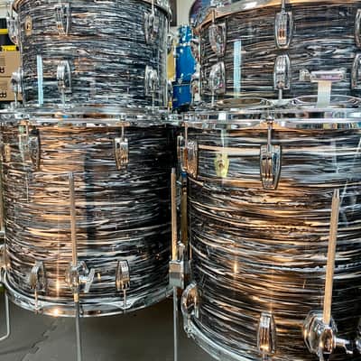 Ludwig Classic Maple - Vintage Black Oyster 26,13,14,16,18,14SD image 2