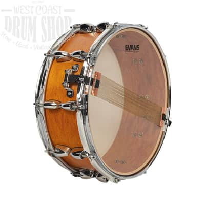Used Yamaha Maple Custom Absolute 5.5x14 Snare Drum image 3