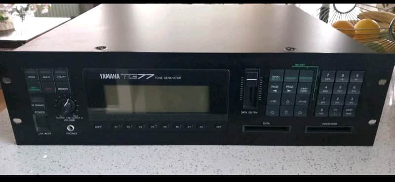 Yamaha TG77 Tone Generator | Reverb UK Yamaha TG77 Tone Generator | Reverb UK