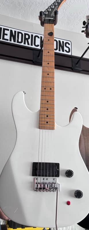 Peavey Tracer