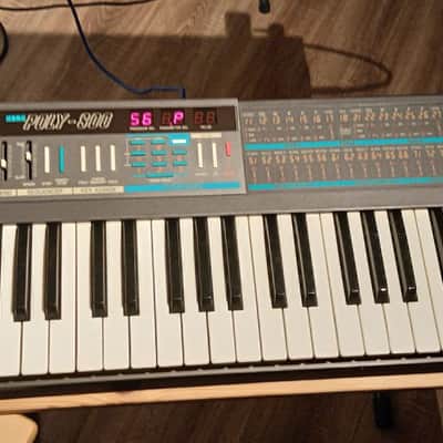 Korg Poly-800 w/ Original case image 2