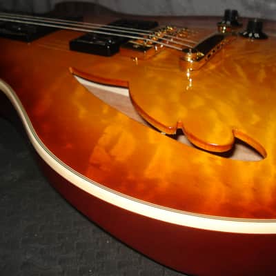 EVH SA-126 Special QM 2024 - Present - Tobacco Sunburst image 7