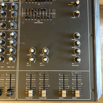 Fender 4208 Professional Mixer Vintage MIJ 8-Channel Powered Mixing Console Japan image 5