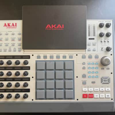 Akai MPC X Special Edition Standalone Sampler / Sequencer 2023 - Present - Grey image 2