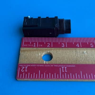 CASIO LK-92TV LK-100 Keyboard Part: TS Sustain Pedal Input Mono 3-Pin Socket image 5