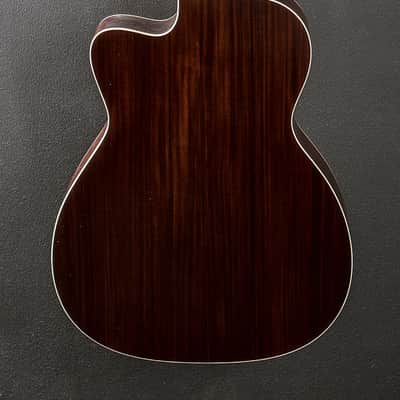 Martin BC-16E Acoustic Bass image 4