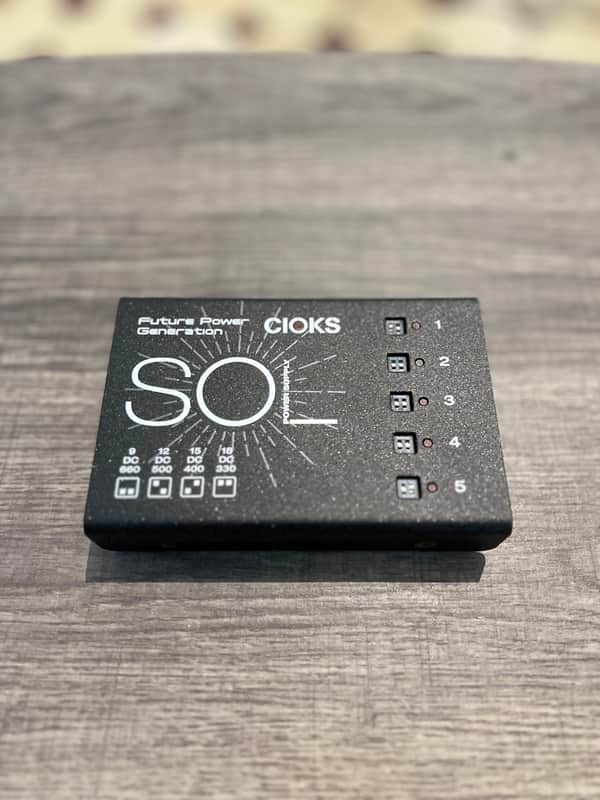 CIOKS SOL Pedalboard Power Supply w/ Original Cables – Excellent Condition image 1