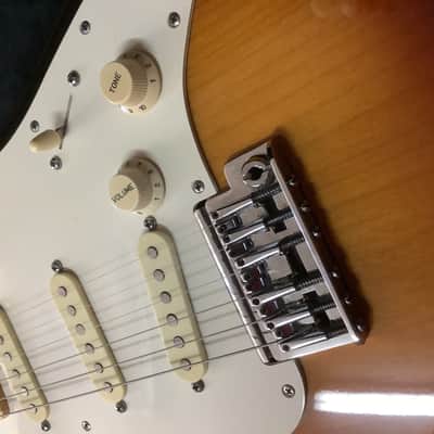 Fender Stratocaster 1983 image 3