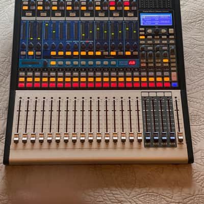 PreSonus StudioLive 16.4.2 2010s - Silver image 4