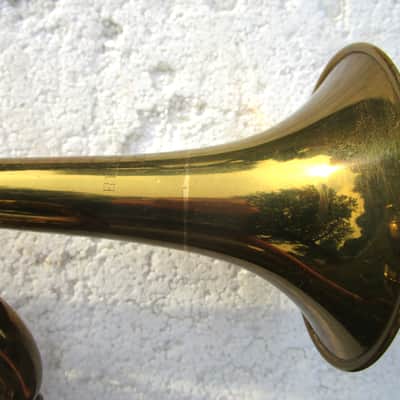 Getzen 90 Deluxe Trumpet, 1949, USA, Gold Lacquer, Tags, Case, Very Clean image 9