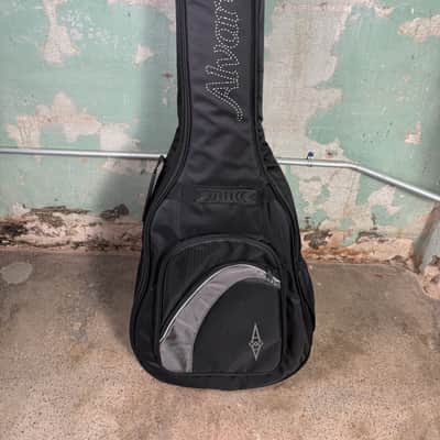 Alvarez Regent Series RC26HCE Hybrid Acoustic Electric Guitar - Natural image 17