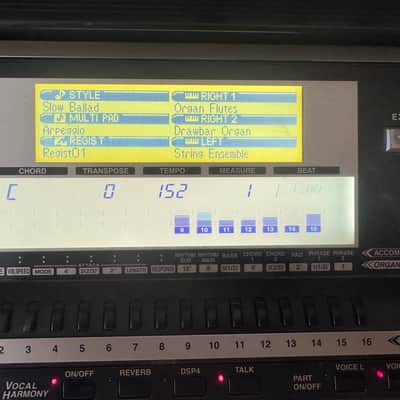 Yamaha PSR-740 Arranger Workstation Keyboard image 6