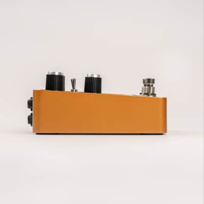 Universal Audio Woodrow ’55 Instrument Amplifier. New with Full Warranty! image 2