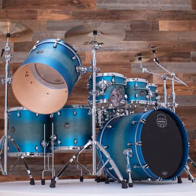 MAPEX SATURN EVOLUTION MAPLE / WALNUT 7 PIECE DRUM KIT, EXOTIC AZURE BURST, SPECIAL SIZES image 5