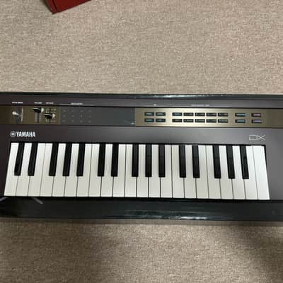 Yamaha Reface DX Mini Mobile Keyboard 2015 - Present - Black
