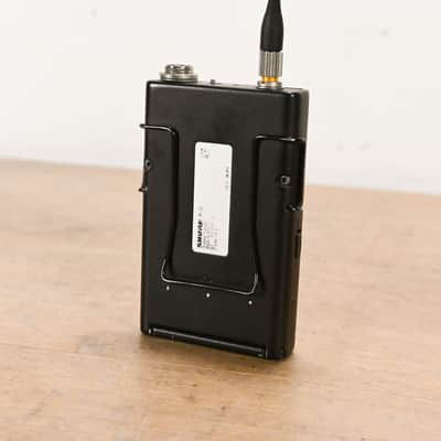 Immagine Shure UR1 Wireless Bodypack Transmitter - G1 Band: 470-530 MHz CG015BP - 7