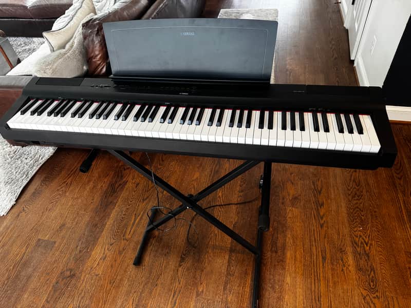 Yamaha P-125 Digital Piano