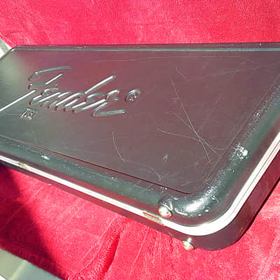 FENDER Stratocaster/Telecaster  VINTAGE Hard Shell Molded Case & FREE EXTRA$$$ image 8