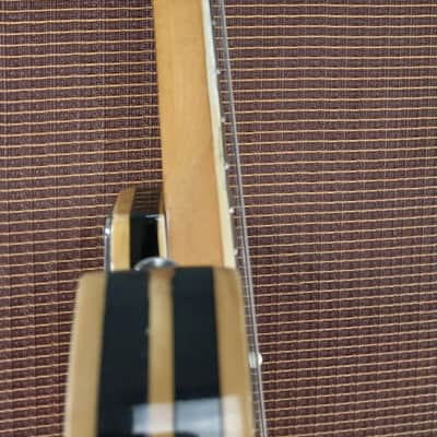 Kent Model 820 image 16