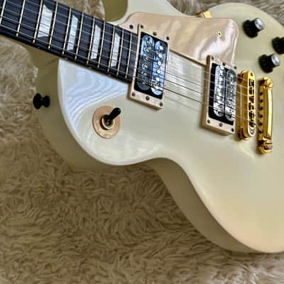 Gibson Les Paul Studio Alpine White Electric Guitar image 24