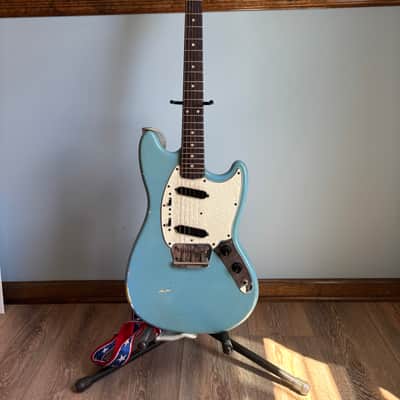 Fender Duo Sonic II 1964 - Daphne Blue image 1