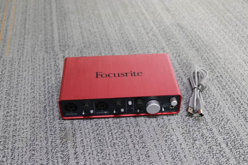 Focusrite Scarlett 2i4 USB 2.0 Audio Interface | Reverb