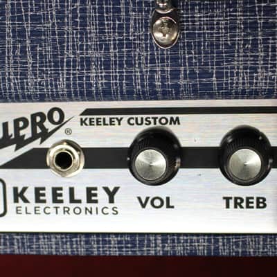 Supro 1970RK Keeley Custom 10 25 Watt Tube Guitar Combo Amp Blue image 3