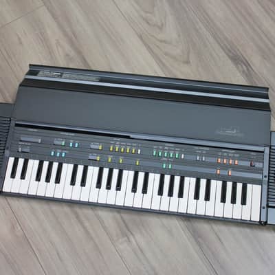 Yamaha PortaSound PCS-500 Keyboard image 6