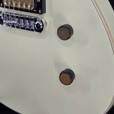 Gretsch Streamliner™ Jet™ 1 Pickup, Laurel Fingerboard, Vintage White image 4