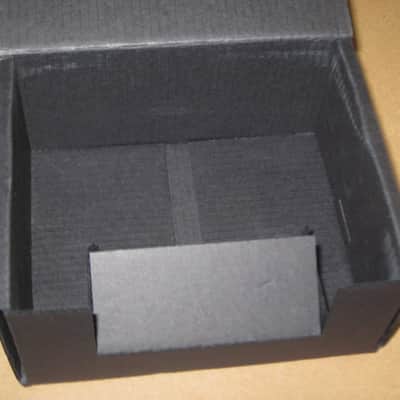 lightly handled MXR EMPTY BOX ONLY for CSP105 Custom Shop '75 Vintage Phase 45 Phase Shifter (NO pedal / NO paperwork) 2010s - BOX: Black Cardboard / LABEL: Orange & Black / GRAPHIC: Silver image 19
