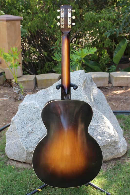 Beautiful Vintage 1930s-1940s Regal Acoustic Archtop Guitar Large