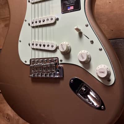 Fender American Pro Classic Strat MP Firemist Gold w/bag image 3