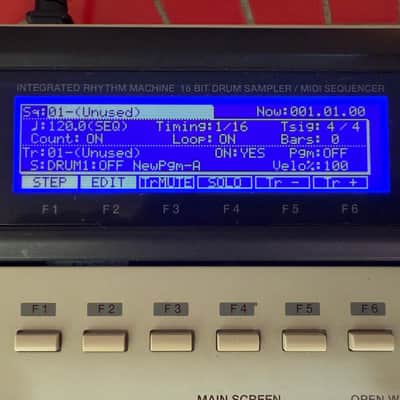 Akai MPC2000XL Excellent! New Screen - New Pad Sensors - Maxed RAM image 6