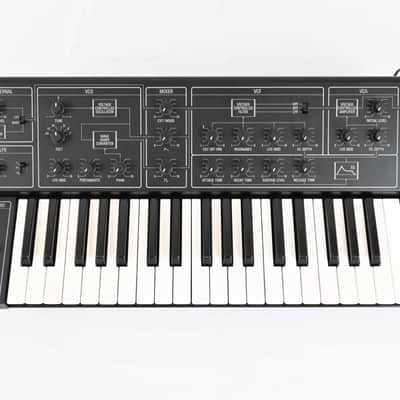 Yamaha CS-5