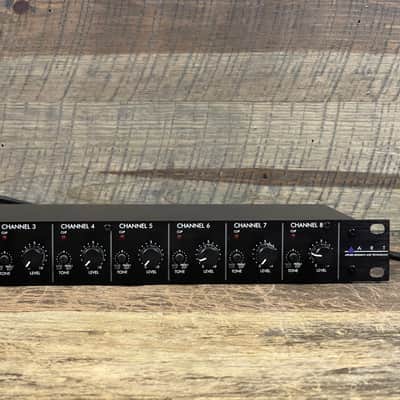 ART MX281 8-channel mic/line mixer with tone control image 3