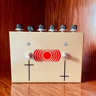 EarthQuaker Devices Sunn O))) Life Pedal Octave Distortion + Booster Gold | Fast International Shipping! image 2