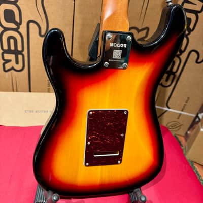 Mooer MSC10 PRO HSS Sunburst  (Tortoise Pickguard) image 11