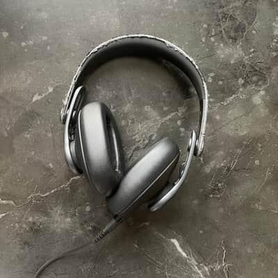 AKG K731 Closed Back Headphones - 32 Ohms 2019 - Present - Black image 2