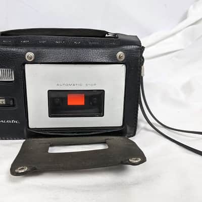 Vintage Realistic CTR-39 Model 14-819 Portable Cassette Tape Player/ Recorder image 5
