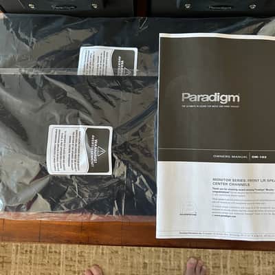 Paradigm Titan v.6 Monitor Speakers - EXCELLENT! image 2