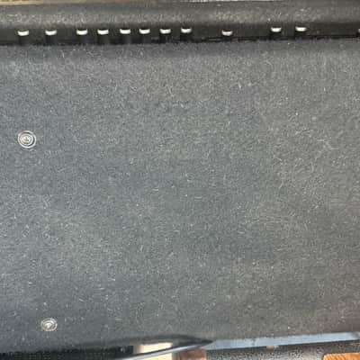 Peavey BAM-210. USA, Direct out, Can power another Speaker at 4Ohms. image 5