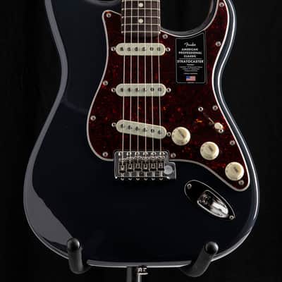 Fender American Professional Classic Stratocaster Faded Black image 2