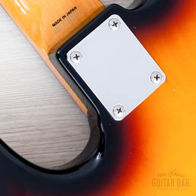 2011 Fender Jazz Bass ‘62 Vintage Reissue JB62 Sunburst, Japan MIJ image 16