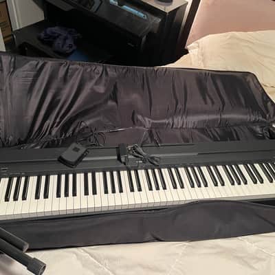 Yamaha P-35 88-Note Digital Piano in Black Bild 2