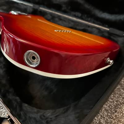 Fender American Deluxe Telecaster with Maple Fretboard 2011 - 2016 - Aged Cherry Burst image 13